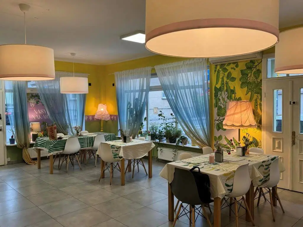Nasyceni Nakarmieni Bistro (Głodny Polak) - Rawicz